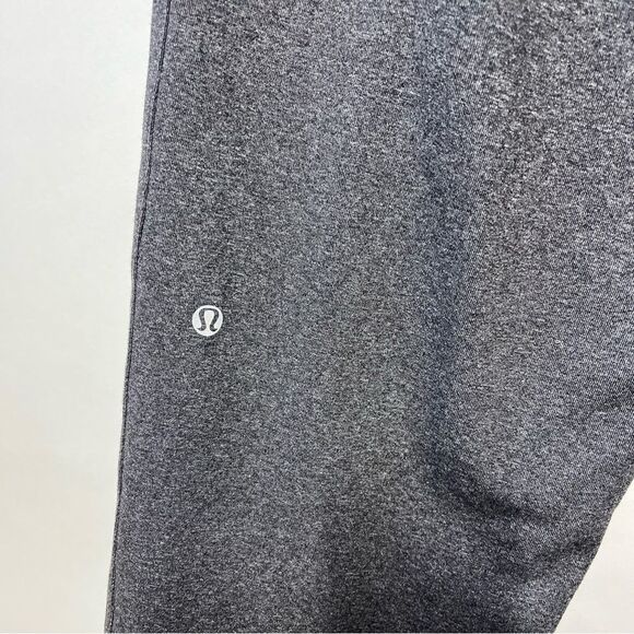 Lululemon Kung Fu Pant Heathered Dark Grey M - Picture 3 of 9